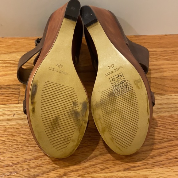 Nine West Brown Leather & Wood Wedges Size 6.5 - Picture 12 of 15